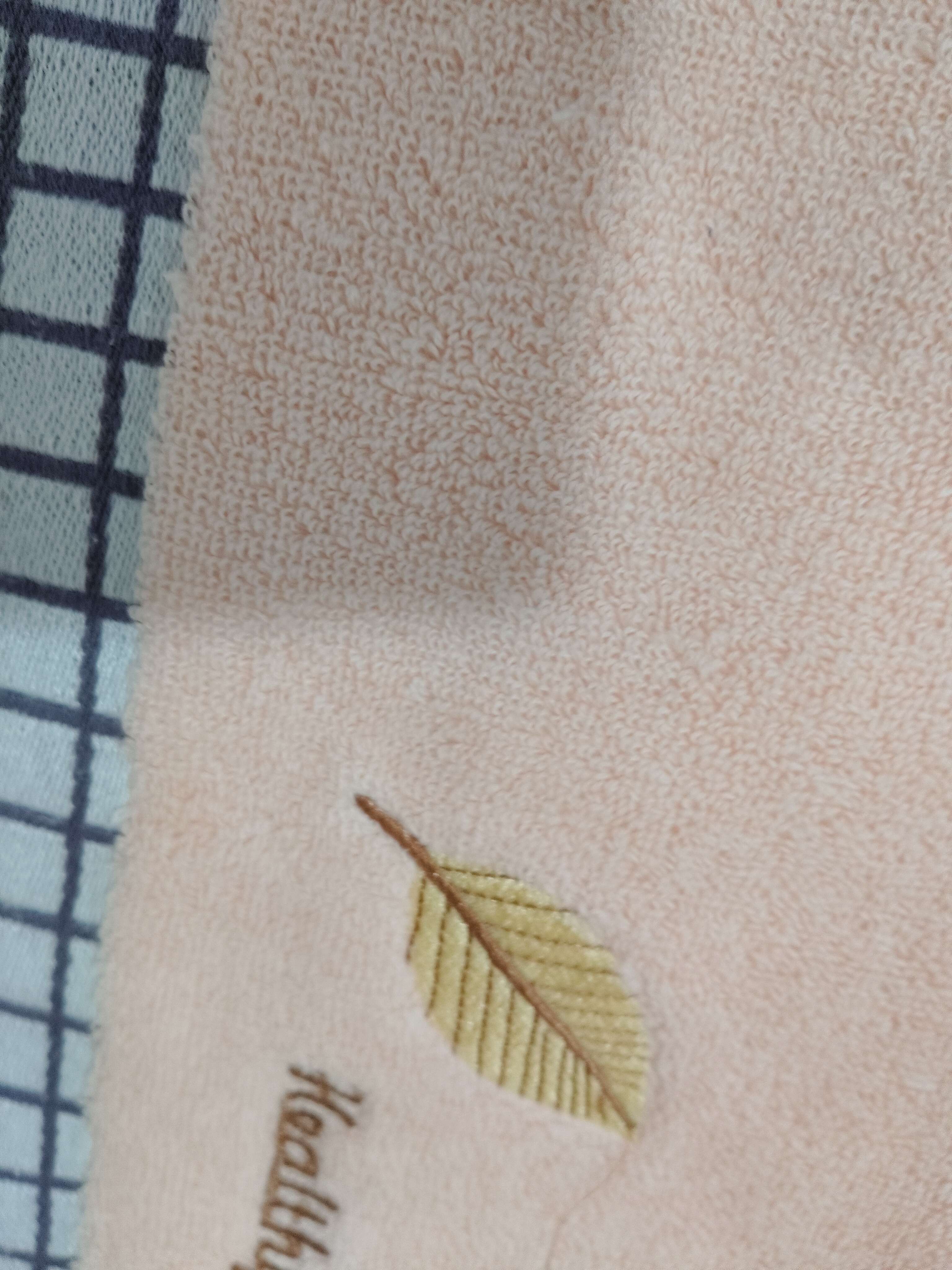 世纪金鹰119全棉绣花股纱毛巾 120g克/条 120g晒单图