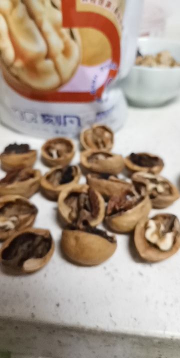 刻凡熟核桃252g*2袋装新货坚果薄壳大仁薄皮熟核桃特产炒货休闲零食晒单图