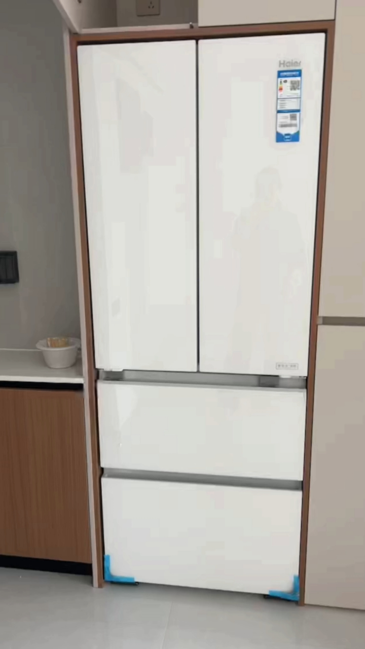 海尔(Haier)413升多门冰箱风冷自动除霜独嵌两用1级能效变频钢化玻璃面板BCD-413WGHFD1BSJU1(白)晒单图