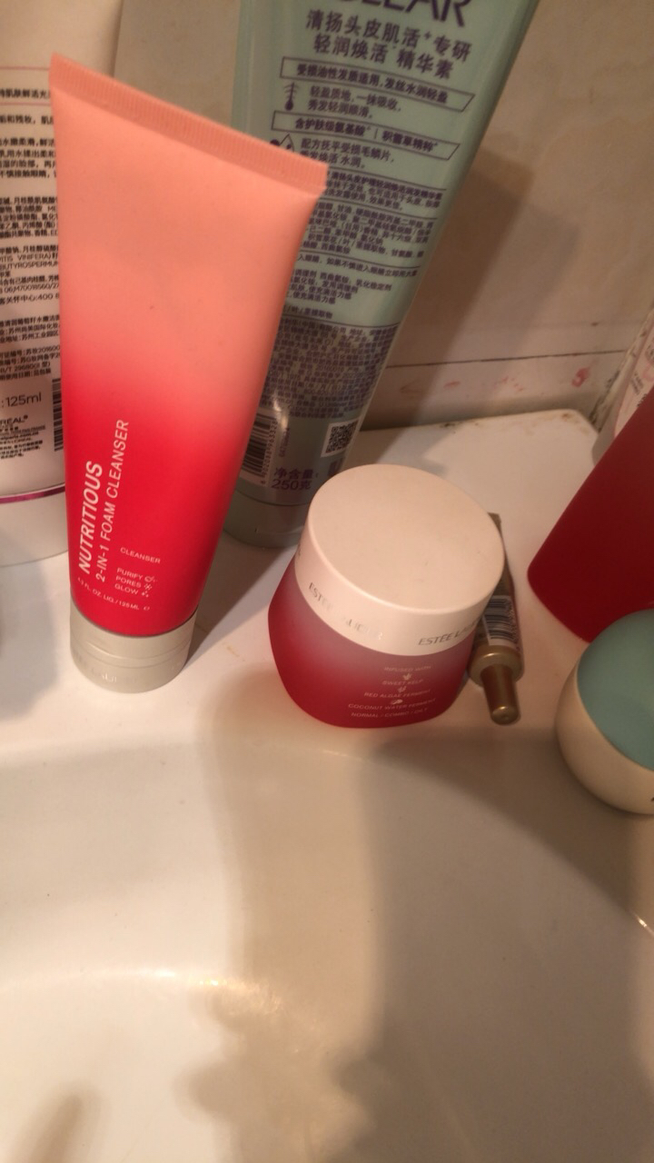 雅诗兰黛(Estee Lauder)红石榴精华水面霜保湿洗面奶保湿补水面部护肤套装礼盒红石榴洁面+水+面霜晒单图