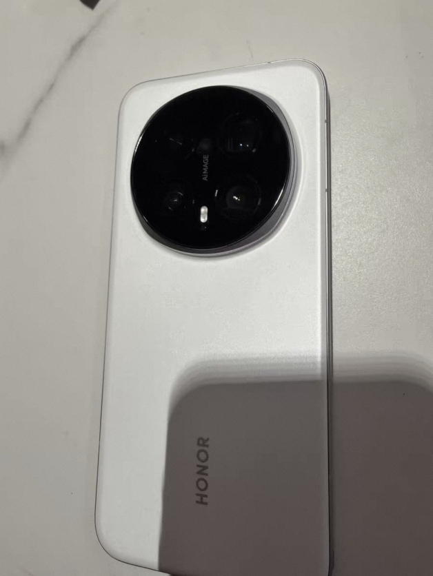 [手机]荣耀Magic8 Pro 16GB+1TB 雪域白 全网通 2亿超夜神长焦 第五代骁龙8至尊版 7200mAh新一代青海湖电池 旗舰手机晒单图