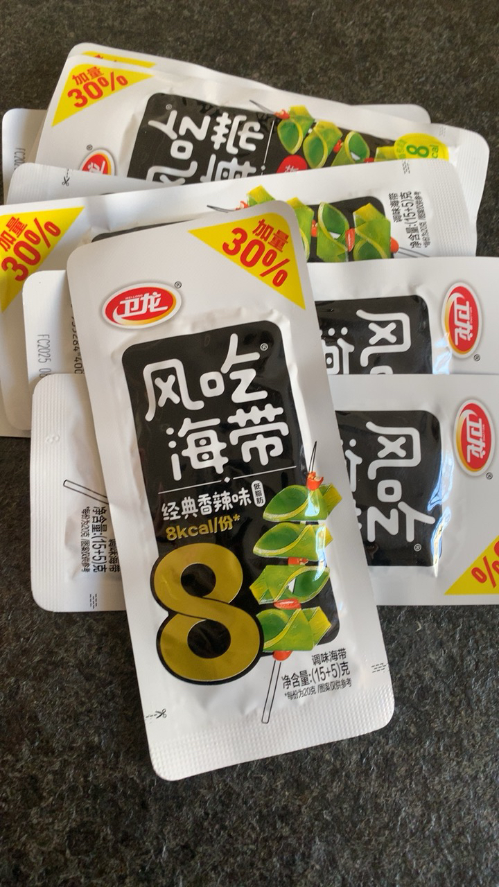 卫龙辣条 风吃海带 12小包 开袋即食晒单图