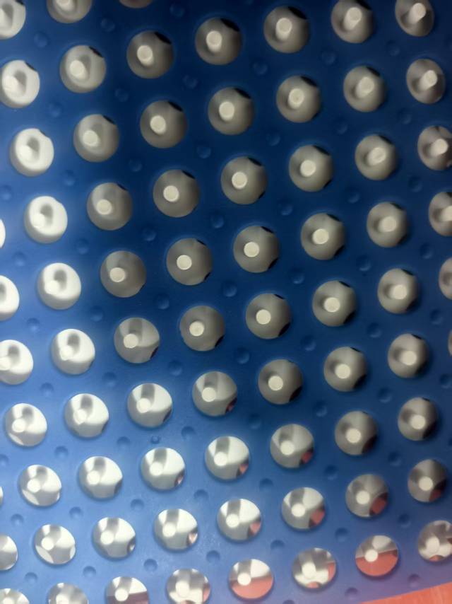 苏宁宜品 SNYP-DD10 浴室防滑垫悬浮地垫 蓝+白 30*30cm 4片装晒单图