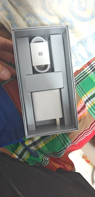 [手机]荣耀Magic8 16GB+1TB 天青釉 全网通 超夜神长焦 第五代骁龙8至尊版 7000mAh新一代青海湖电池 旗舰手机晒单图