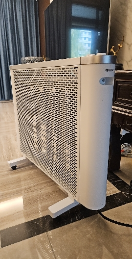 格力(GREE)电热膜 NDYQ-X6025 取暖器2500W家用电暖器一体式折叠脚架电暖气片机械款晒单图