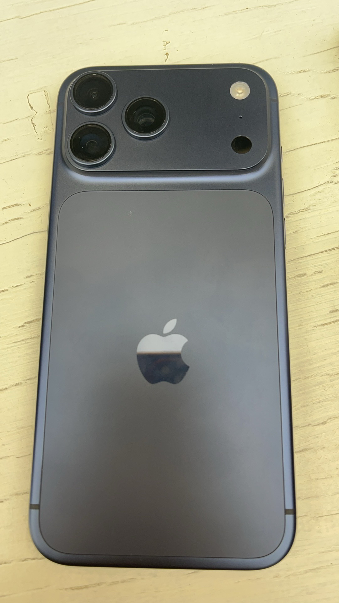 Apple iPhone 17 Pro Max 256G 深蓝色 移动联通电信5G手机晒单图