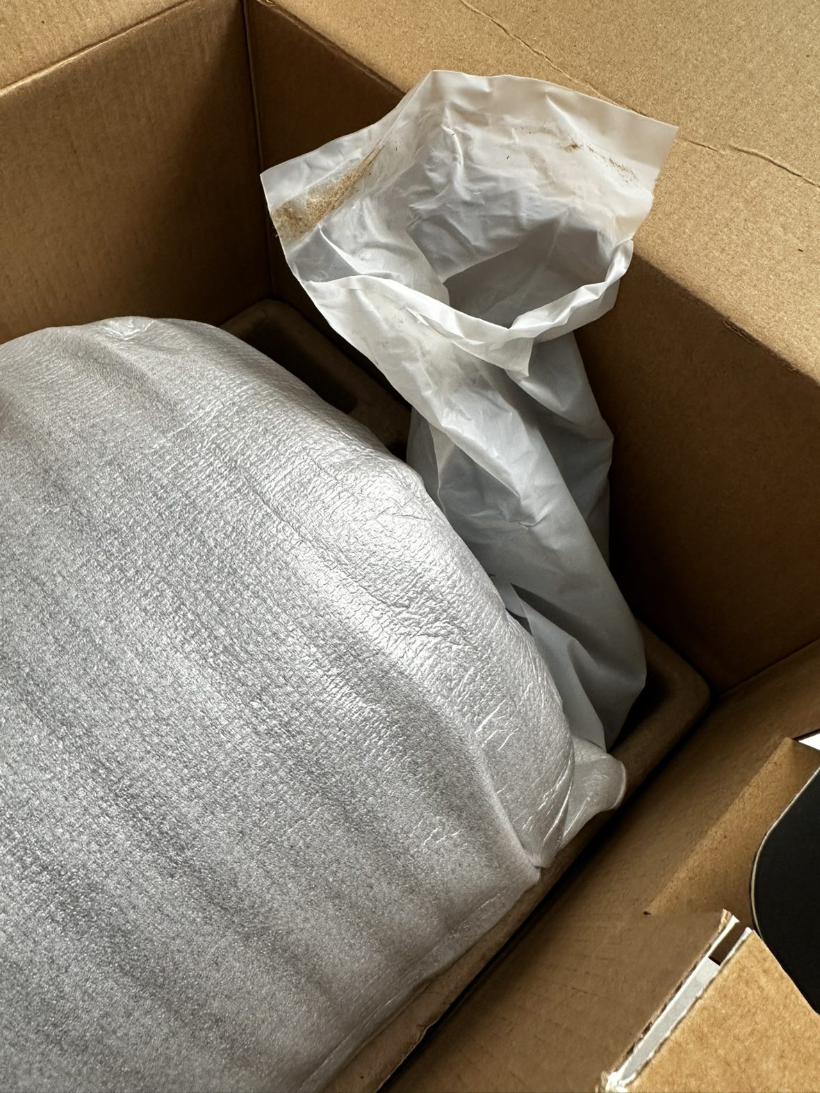 哈曼卡顿 音乐琉璃四代4代 360°环绕立体声 菱形氛围灯效 桌面蓝牙音箱 Aura Studio4[成毅款]晒单图