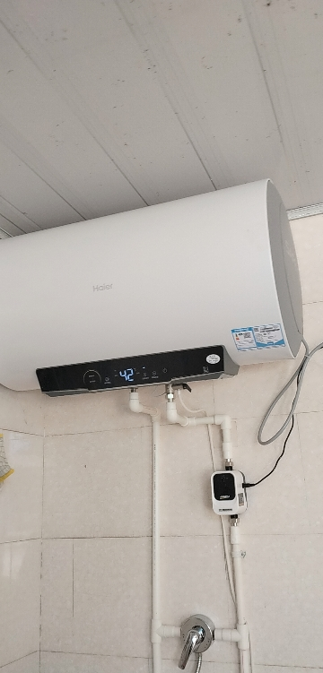 海尔(Haier)家用储水式电热水器速热恒温超一级能效省电保温智能镁棒免更换抑菌MC3PRO 80L 3300W晒单图