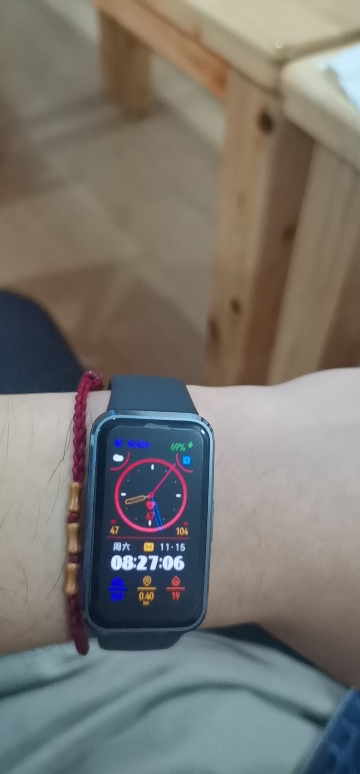 华为(HUAWEI)智能运动手环10 NFC版 羽砂黑 铝合金表壳 血氧检测 睡眠心率监测 百种运动模式 50米防水游泳级 消息提醒 磁吸快充长续航 轻薄设计晒单图