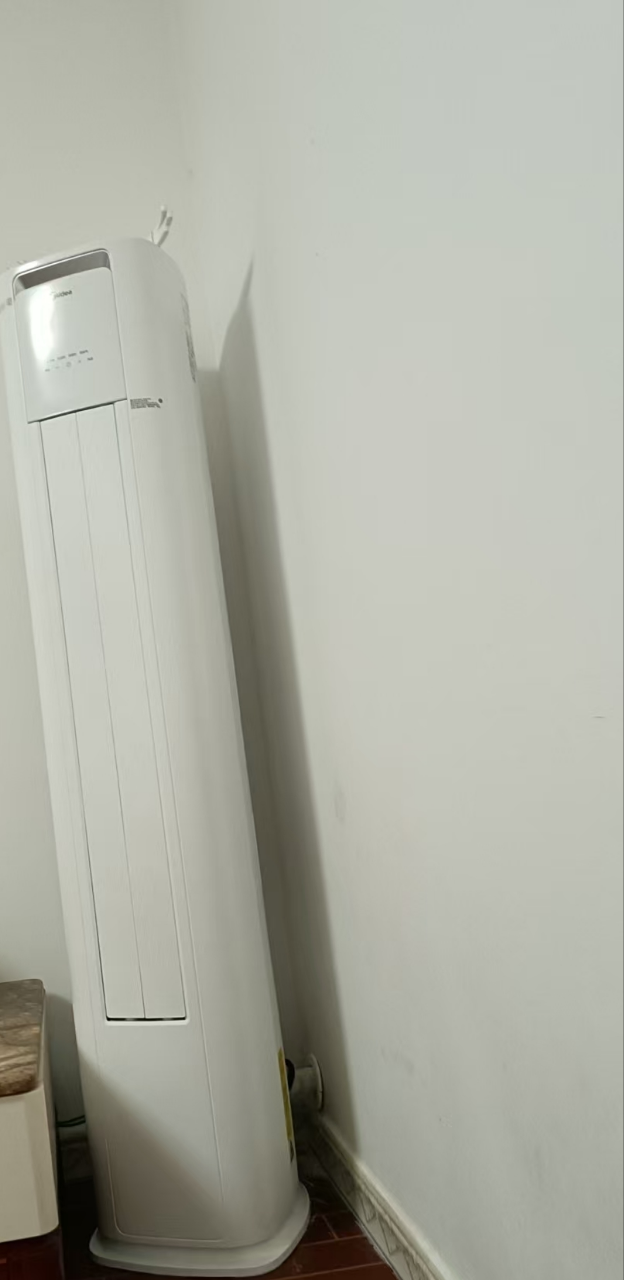 美的(Midea)空调3匹p酷省电新一级智能全直流变频冷暖立式柜机节能省电客厅家用圆柱KFR-72LW/N8KS1-1P晒单图