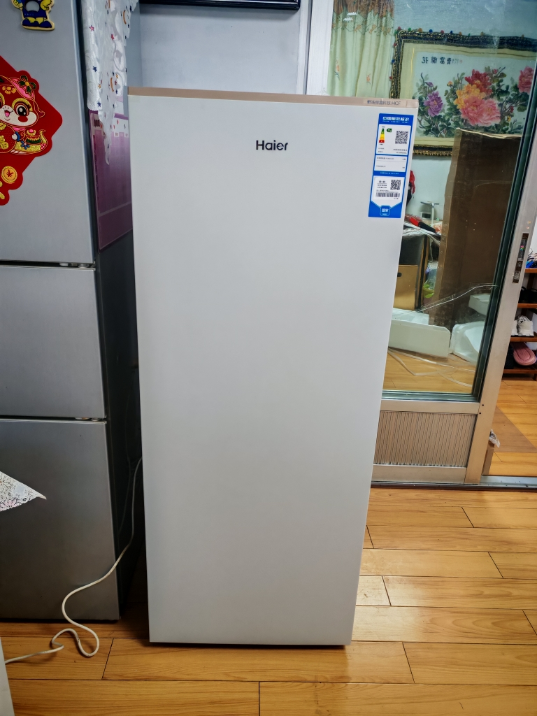 海尔(Haier)180升立式冷柜冰柜小冰箱 HCF鲜冻保鲜科技 99.9%黑金净化抗菌BD-180WGHD6GL晒单图