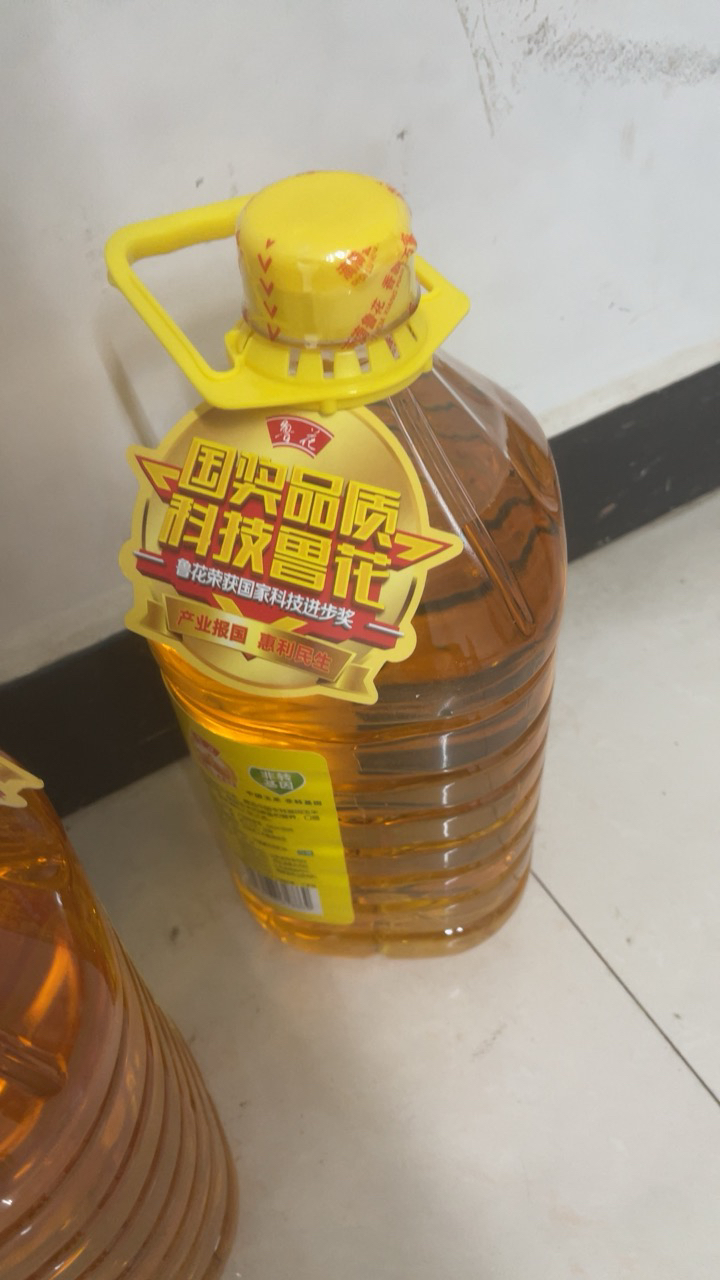 鲁花压榨玉米油5L 非转基因 物理压榨 健康食用油晒单图