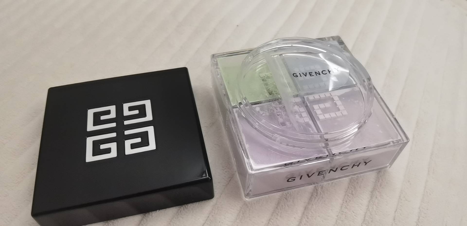 纪梵希(GIVENCHY) 轻盈无痕明星四色散粉1号蜜粉12g(四宫格 定妆粉 细腻粉质 控油晒单图