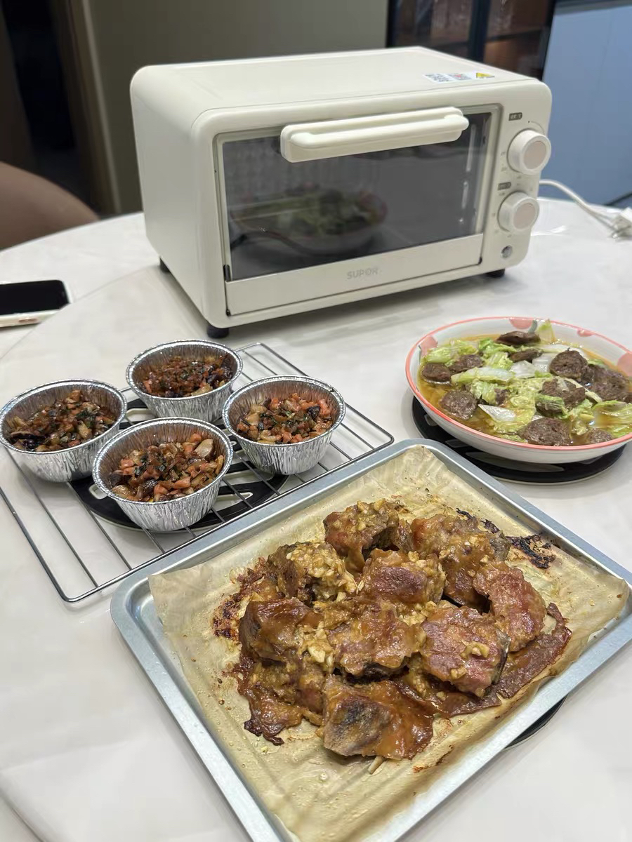 苏泊尔(SUPOR)电烤箱家用10L容量烘焙迷你小型双层烤箱多功能全自动蛋糕 升级均匀烘烤 OJ10A806晒单图