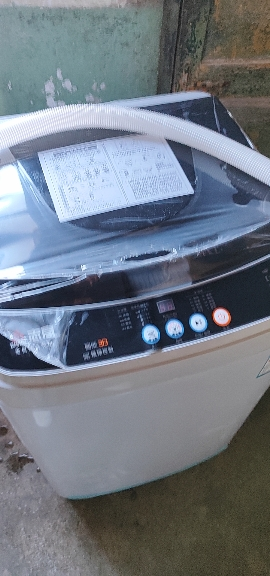 志高(CHIGO)8.5公斤全自动洗衣机 小型洗衣机迷你 家用波轮洗衣机带甩干脱水 蓝光智能风干晒单图