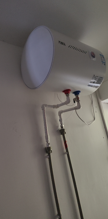 万家乐40升电热水器小尺寸 2200W速热 多重防护 家用小型洗澡机 节能省电D40-H111B(S)晒单图