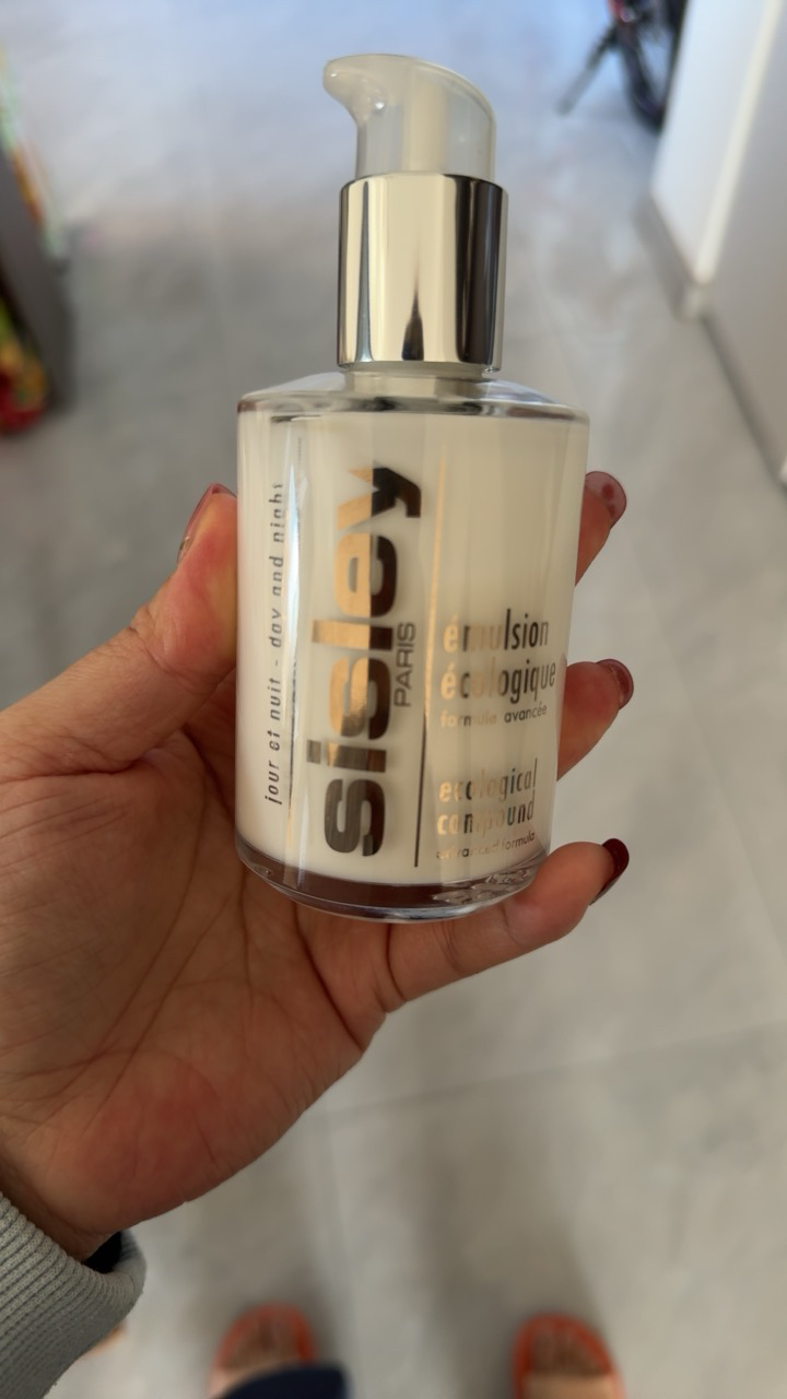 希思黎(Sisley)全能乳液 滋润保湿补水 一瓶多效修护屏障全能乳液125ml晒单图