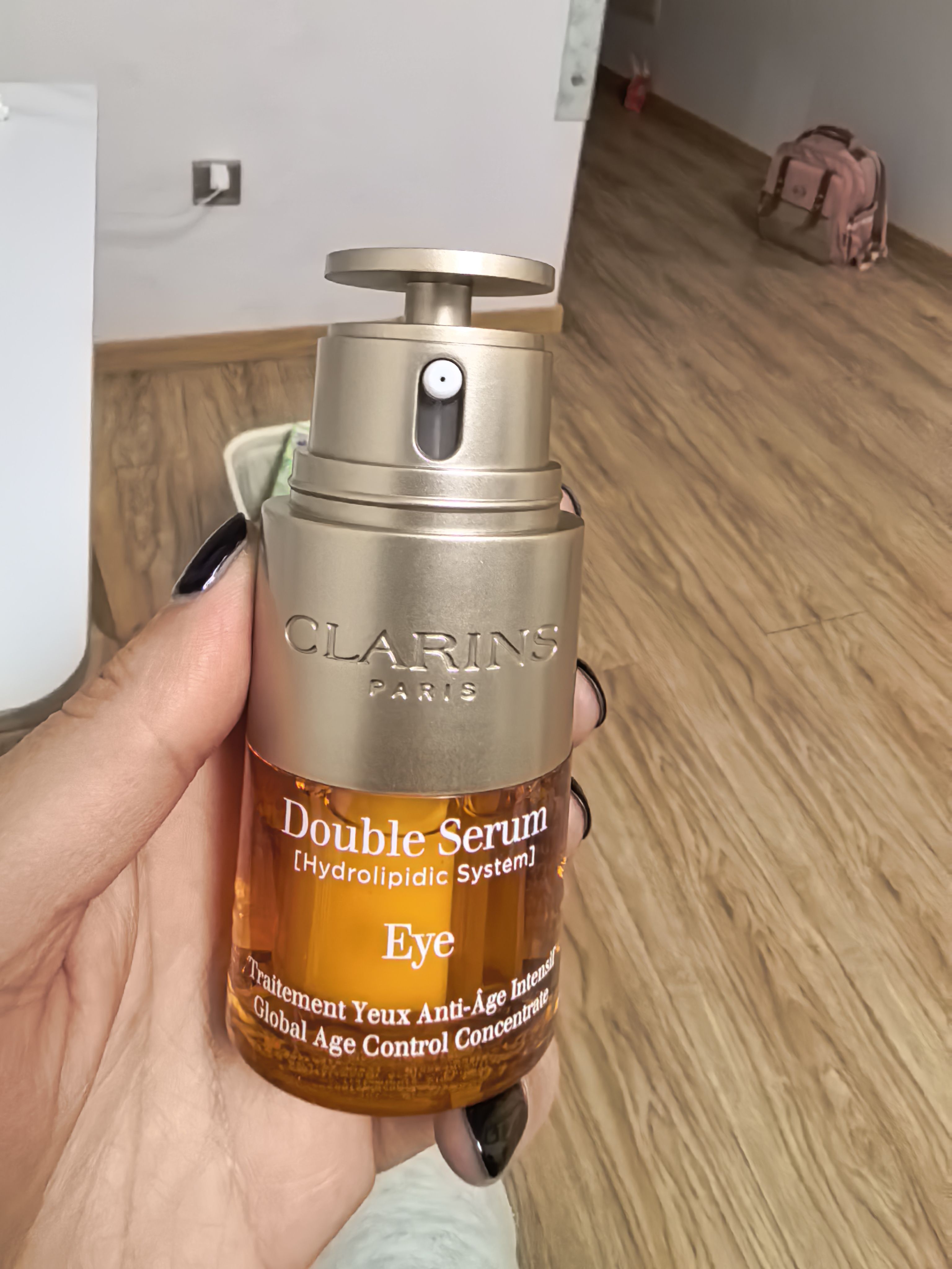 娇韵诗(CLARINS) 双萃精华眼霜 紧致精华 眼部精华 补水保湿淡化细纹 双萃焕活眼部精/华20ml晒单图