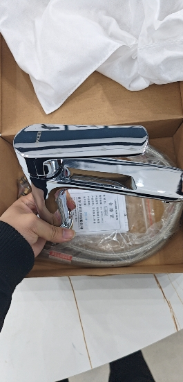 龙尔 铜合金电镀单把单孔脸盆水龙头 LE-6106(单位:个)晒单图