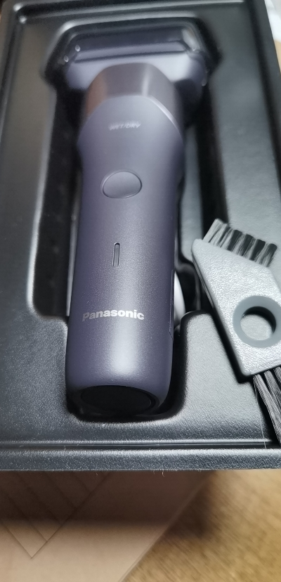 松下(Panasonic)电动剃须刀ES-RM35-V405 紫 往复式刮胡刀新5系小闪电晒单图