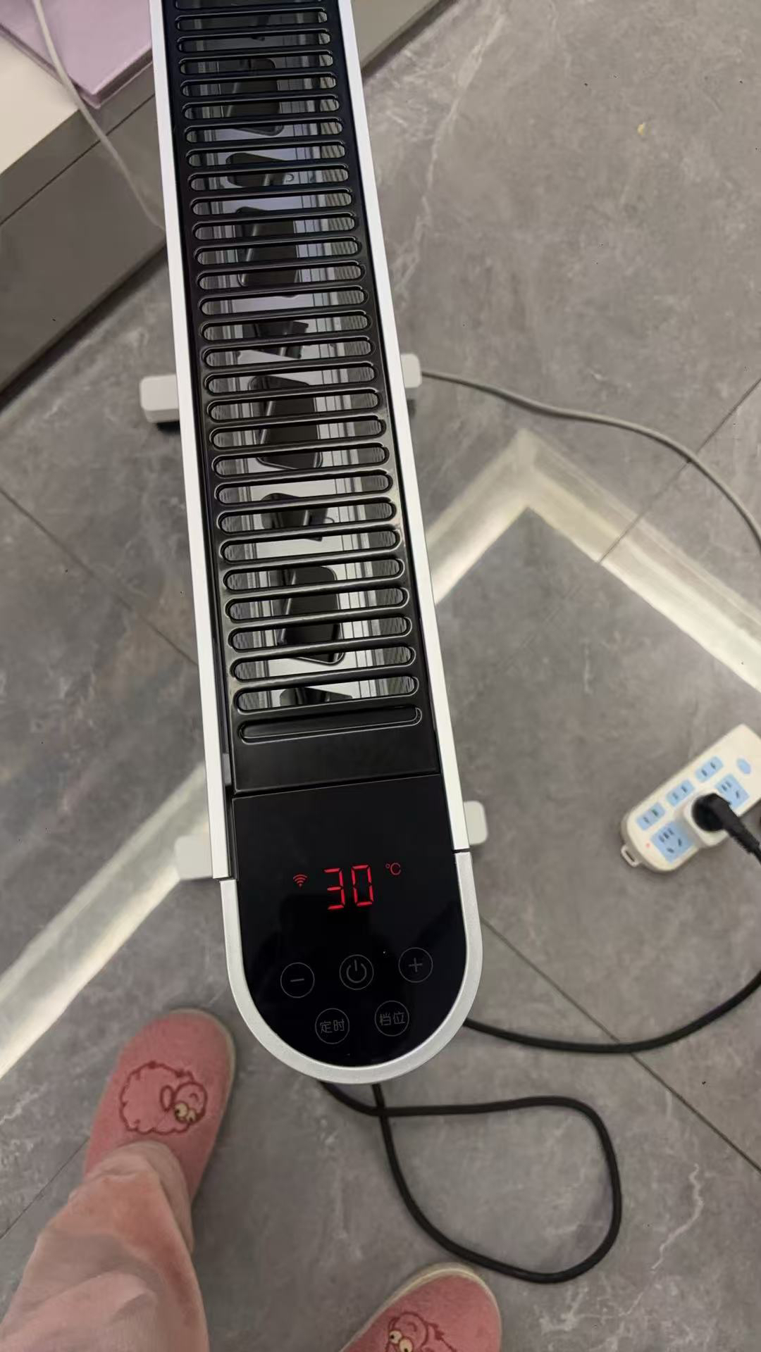 格力(GREE)取暖器NDYQ-X6025B 2500W大功率制暖 干衣取暖 整屋升温 家用 智能WIFI电暖器晒单图