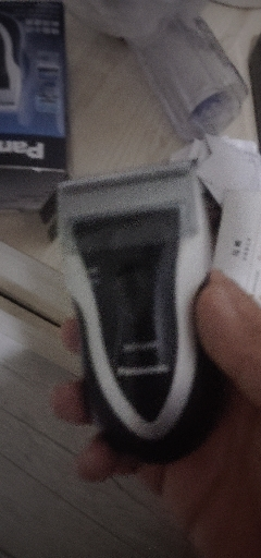 松下(Panasonic)电动剃须刀 ESB383 往复式刮胡刀男士旅行商务出差便携 男士生日节日圣诞礼物送男友送男生晒单图