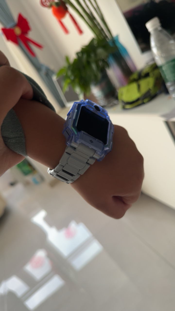 小天才儿童电话手表Z9月岩灰 防水GPS定位智能手表 学生儿童移动联通电信4G视频拍照双摄手表手机男女孩晒单图