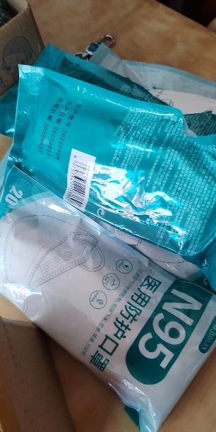 蓝湾贝舒限量购款非灭菌白色N95柳叶型[医用防护]口罩100只(20只/袋)晒单图