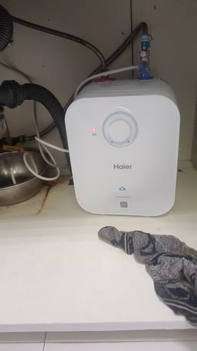 海尔(Haier)一级能效5升迷你上出水电热水器小厨宝1750W速热小尺寸大水量金刚胆不漏水 EC5FA[以旧换新]晒单图