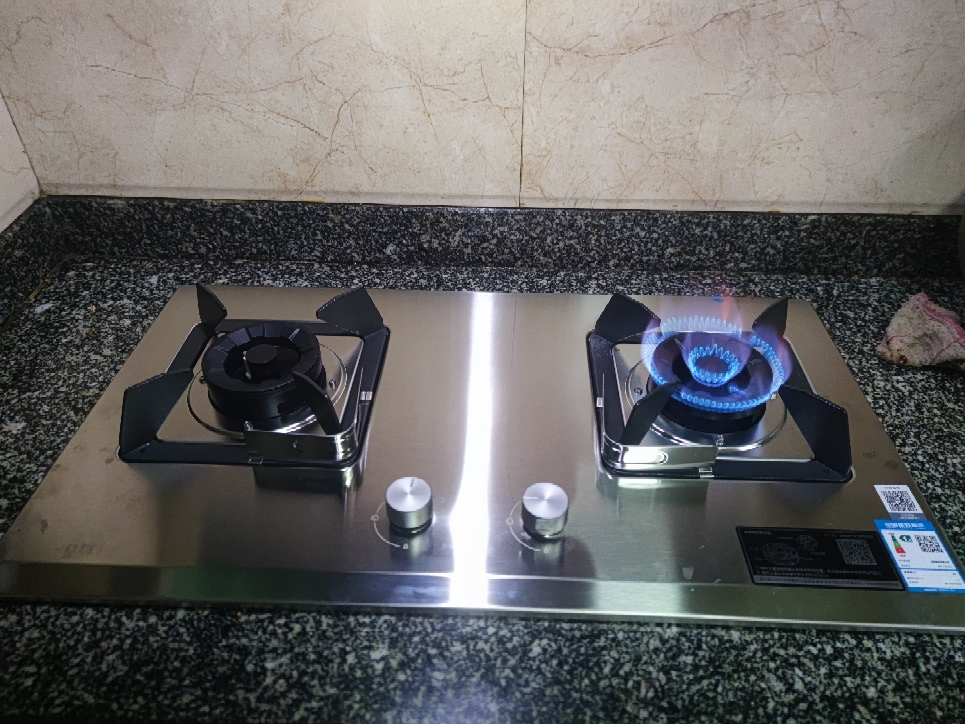 [全网热卖]华帝(vatti)5.2kW火力燃气灶具尺寸可调节台式灶双眼灶厨房家用不锈钢熄火保护i10065A天然气晒单图