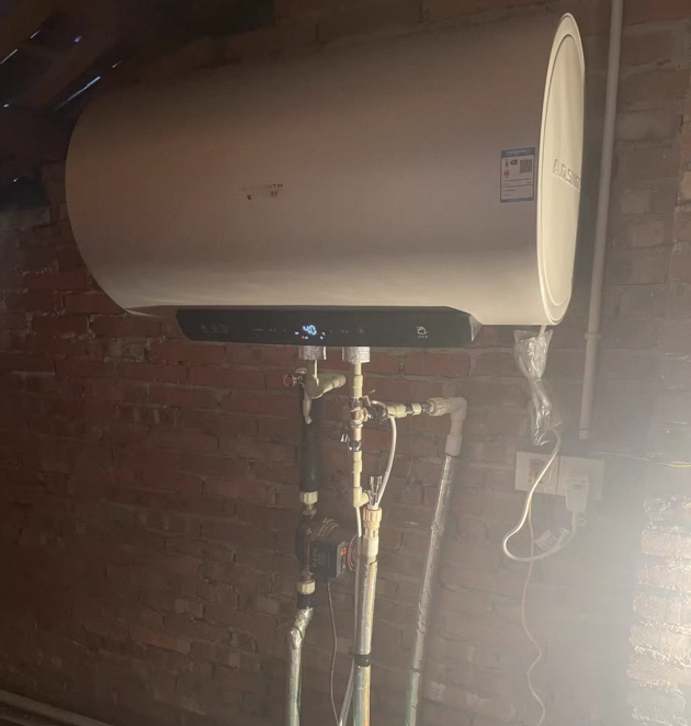 AO史密斯60升电热水器 国家补贴 金圭内胆 双棒分离速热 免换镁棒 免清洗 E60ED8晒单图