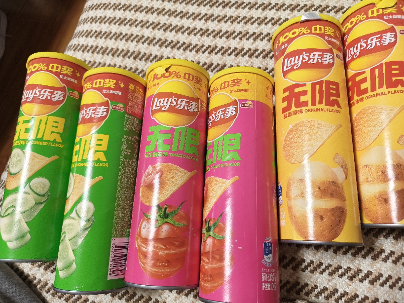 乐事薯片罐装104g*6桶膨化食品土豆片商超同款办公室解馋休闲小零食(原味+黄瓜味+番茄味)晒单图