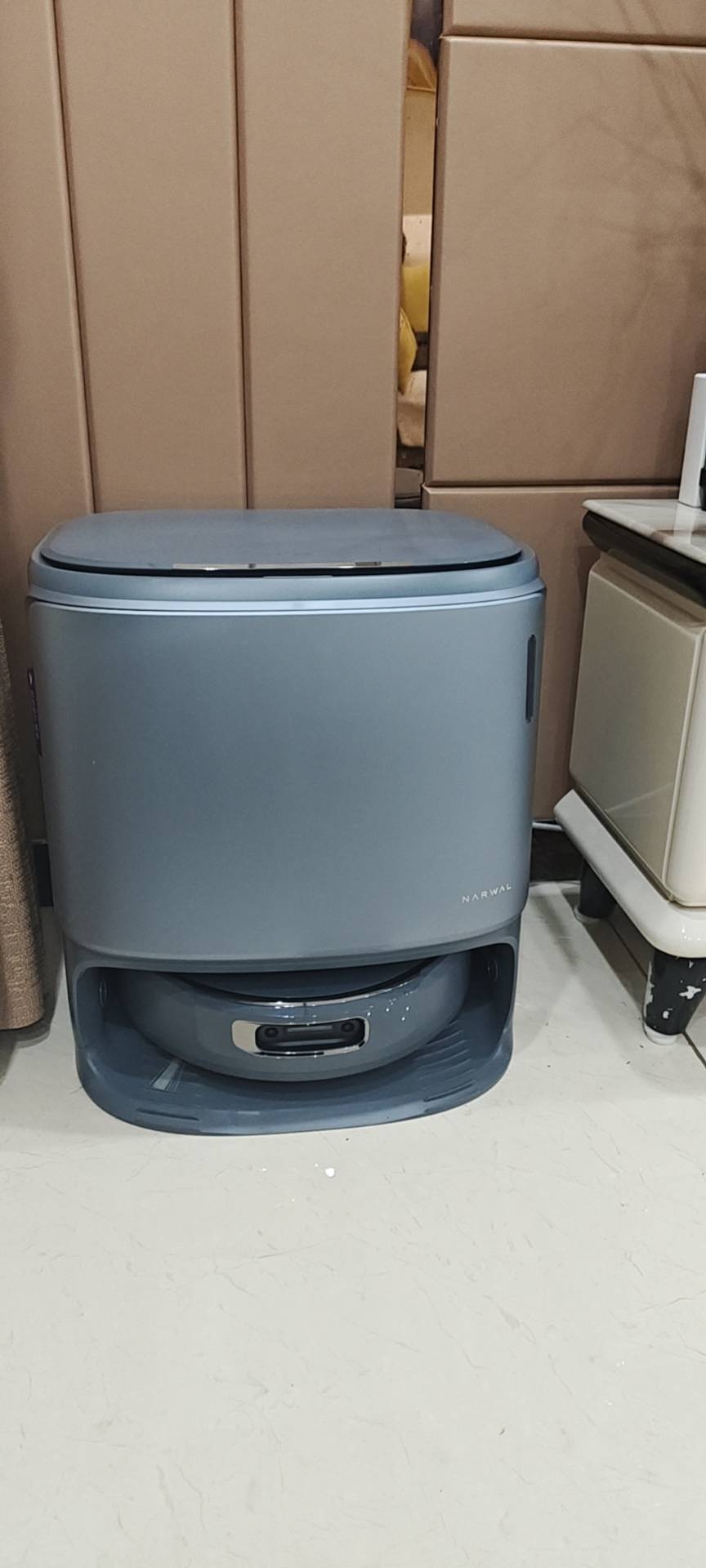 云鲸(NARWAL)云鲸扫地机器人扫拖一体自动清洗全自动拖地擦地机机械臂毛发0缠绕 逍遥002MAX水箱版晒单图