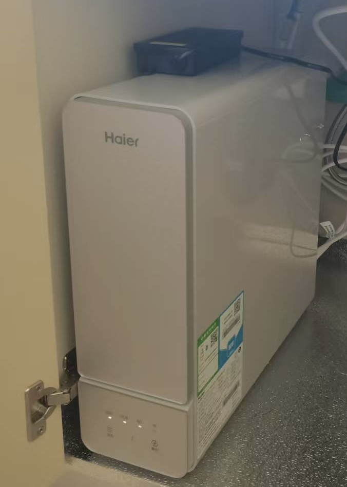 海尔(Haier)鲜活水净水器家用净水机1000G大通量双出水厨下RO反渗透直饮净水器HKC2400-R887晒单图