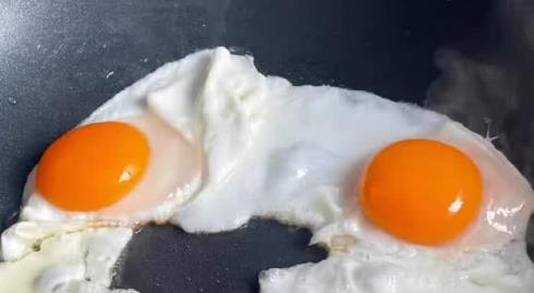 [熊猫鸟]新鲜谷物蛋 20枚装 农家散养新鲜正宗草鸡蛋笨柴鸡蛋孕妇月子蛋整箱晒单图