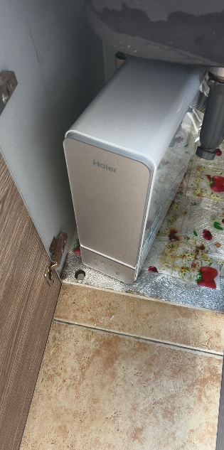 海尔(Haier)鲜活水净水器家用净水机1000G大通量双出水厨下RO反渗透直饮净水器HKC2400-R887晒单图