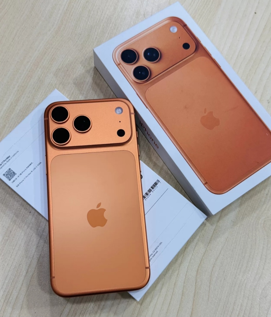 Apple iPhone 17 Pro Max 256G 星宇橙色 移动联通电信5G手机晒单图