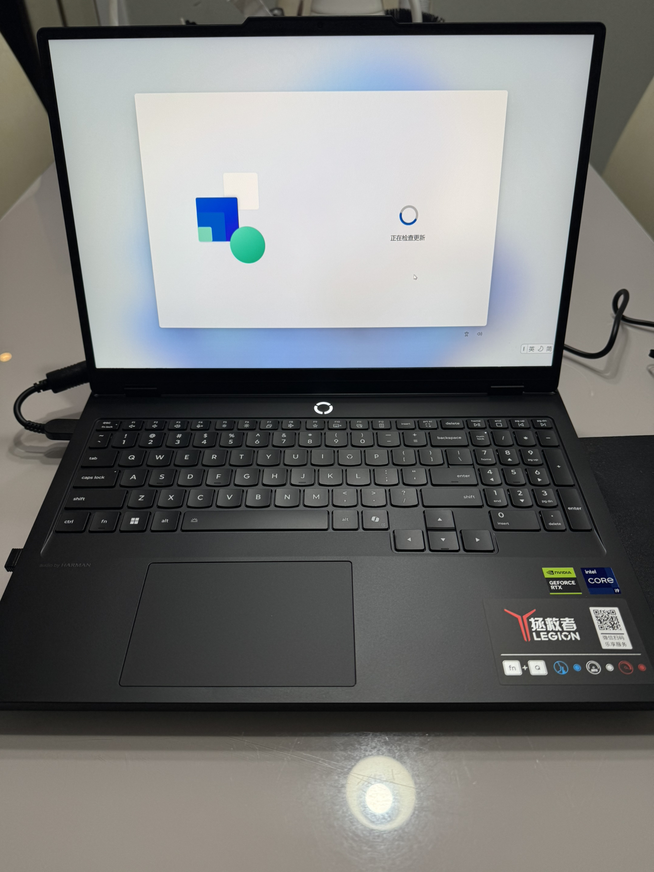 联想(Lenovo)拯救者Y7000P 2025 16英寸电竞游戏本笔记本电脑(i9-14900HX 16G 1T RTX5060 2.5k 240Hz DCI-P3)碳晶黑晒单图