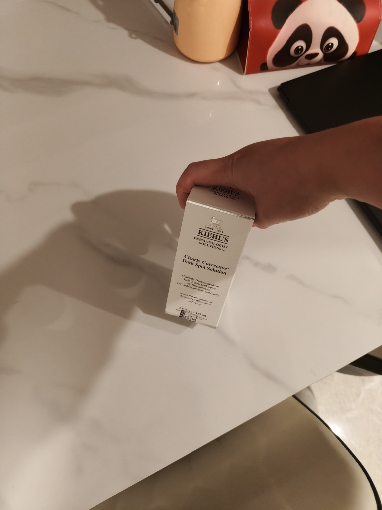 科颜氏(Kiehl’s)淡斑精华液维c精华焕白保湿精华 集焕白淡化斑纹精华液安白瓶精华 焕白淡班精华115ml增量版晒单图