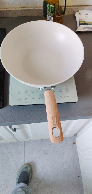 苏泊尔(SUPOR)星星石不粘炒锅家用炒菜锅酷石系列 VC30PAN01- 30cm晒单图