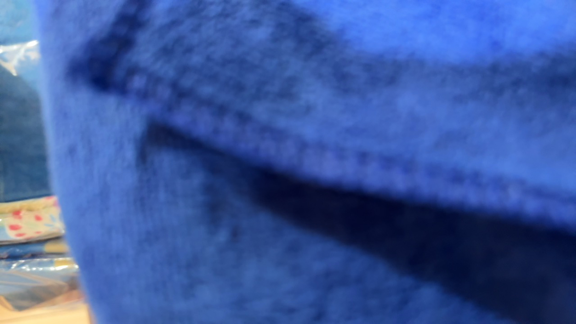 世纪金鹰 超细纤维大方巾 66g/条晒单图