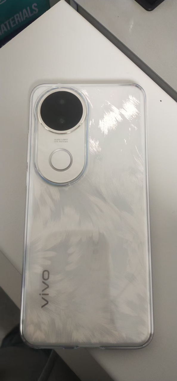 [全新]vivo S20 凤羽金 12GB+512GB 第三代骁龙7芯 5G 6500mAh大电池 90W快充 5000万防畸变柔光自拍 拍照 AI 手机晒单图