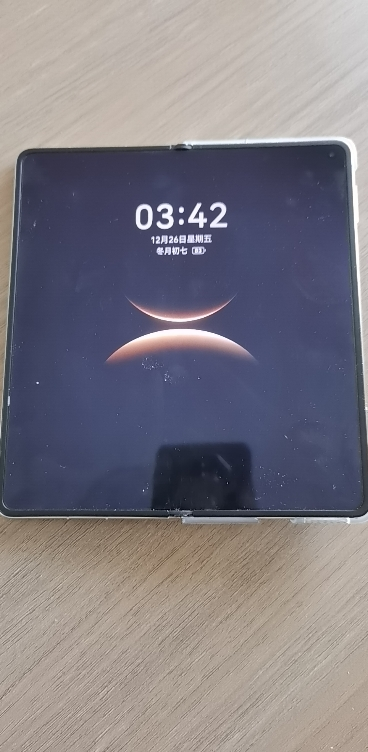 HUAWEI Mate X7 折叠屏手机 超可靠折叠玄武架构 华为折叠屏鸿蒙 华为matex7手机 官方正品 曜石黑 16GB+1TB 典藏版 官方标配晒单图