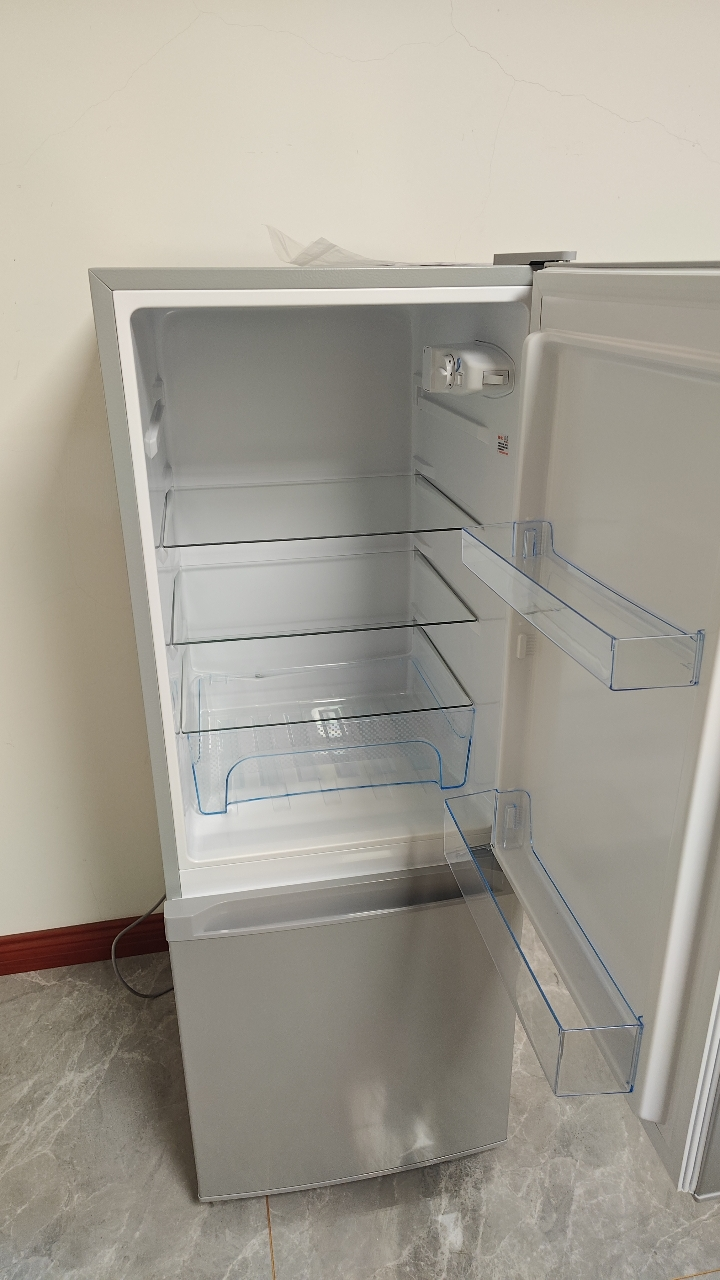 荣事达(Royalstar)202升小型家用租房冰箱宿舍冰箱大容量节能低音BCD-202L9RSZ太空银晒单图