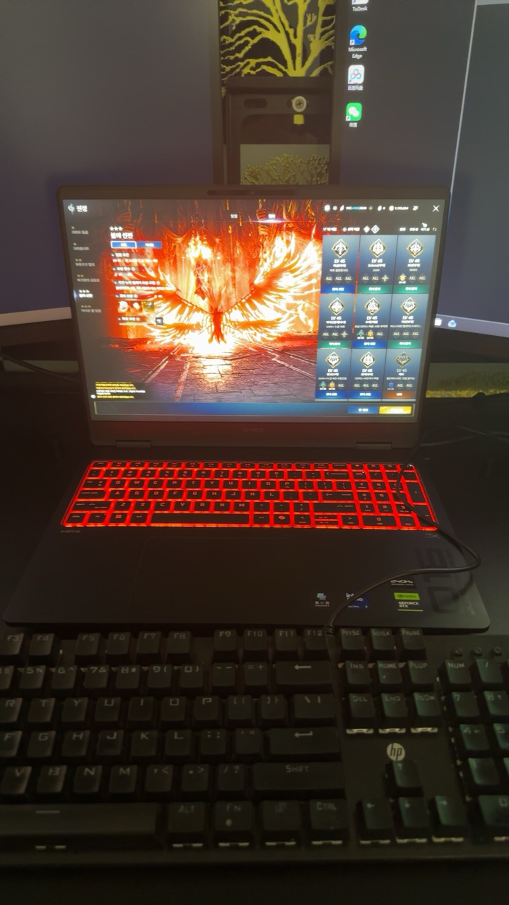 惠普(HP)暗影精灵OMEN MAX 16-ah0240TX 16.1英寸发烧游戏笔记本电脑(U7-255HX RTX5060 32G 1TB QHD240Hz 500nits)晒单图