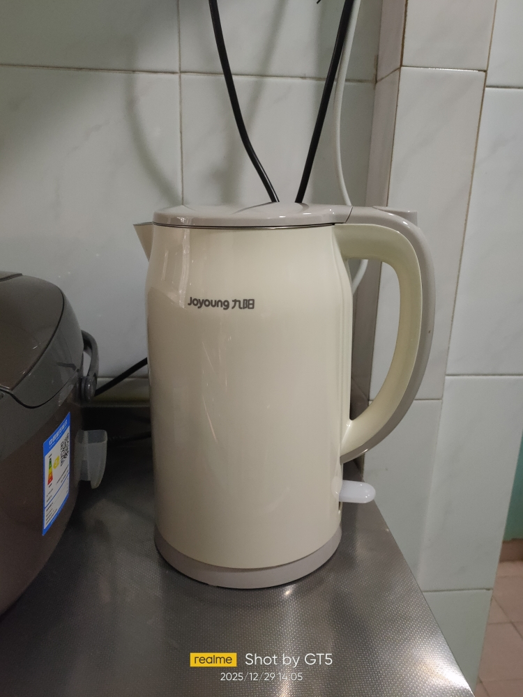 九阳(Joyoung)电热水壶家用1.7L大容量304不锈钢内胆无缝内胆双层防烫烧水壶自动断电开水煲K17FD-W160晒单图