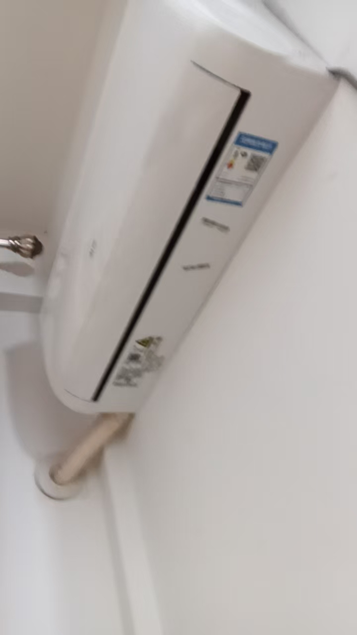 奥克斯 家用空调挂机1.5匹 新一级能效 变频冷暖 自清洁壁挂式KFR-35GW/BpR3AQE1(B1)晒单图