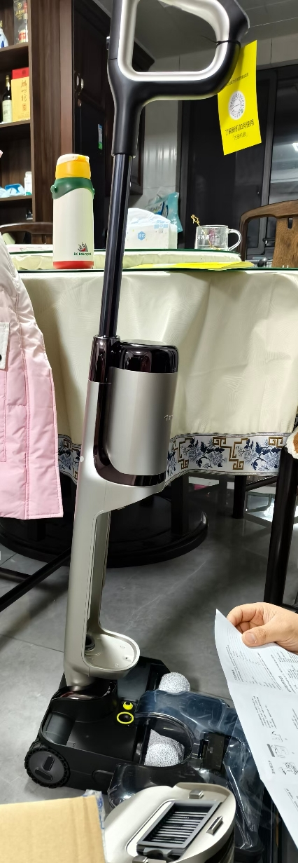 [新品首发]添可芙万极客蒸汽版全向助力洗地机[160℃蒸汽除油污 90min续航]0缠毛躺平吸拖一体拖地扫地机器人晒单图