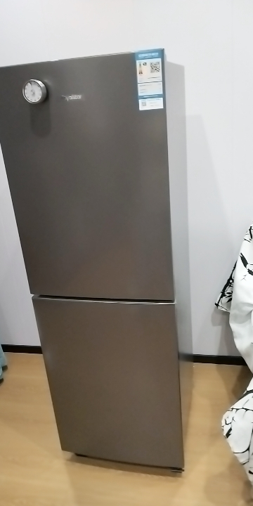 荣事达(Royalstar)双门冰箱家用风冷无霜节能大容量两门电冰箱宿舍租房冷藏冷冻 一级能效 R192F晒单图