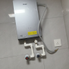 海尔(Haier)即热式电热水器8500W无极变频厨房卫生间小型淋浴快速洗澡防电墙家用即开即热85ZE1晒单图